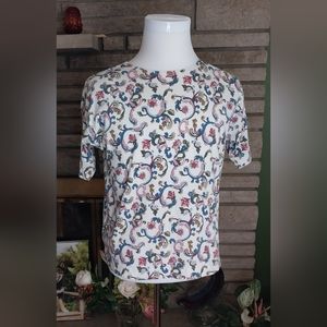 Liz Claiborne White Short Sleeve Tee with Blue and Pink Scroll Print